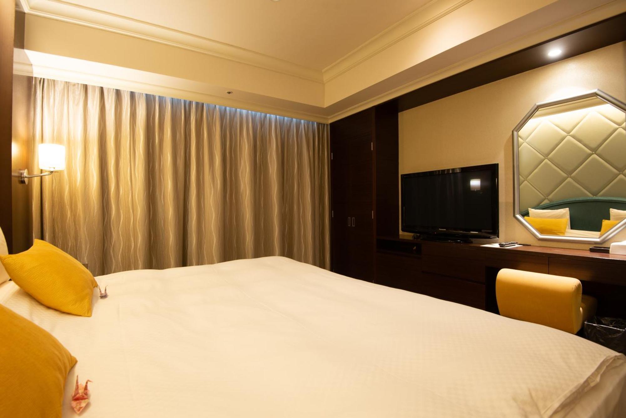 Okura 5* Fukuoka (Fukuoka)